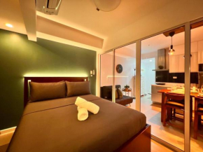Azure New Elegant Relaxing Staycation Place